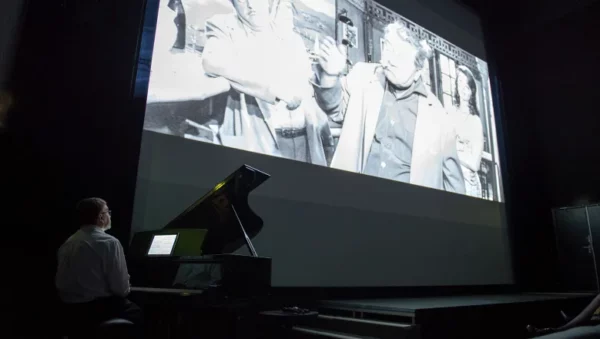Dans l'atelier d'un ciné-concert